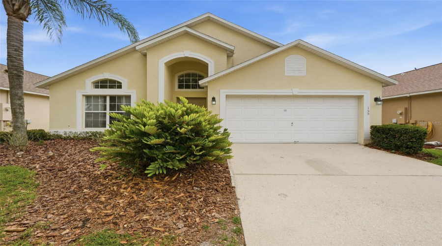 KISSIMMEE, Florida 34746, 4 Bedrooms Bedrooms, ,2 BathroomsBathrooms,Residential,For Sale,BAREFOOT BEACH,0,MFRO6415529