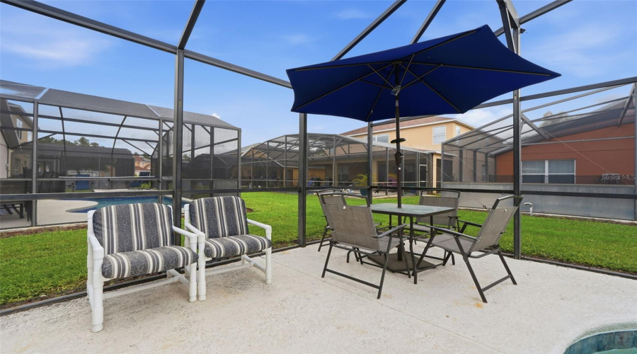 KISSIMMEE, Florida 34746, 4 Bedrooms Bedrooms, ,2 BathroomsBathrooms,Residential,For Sale,BAREFOOT BEACH,0,MFRO6415529