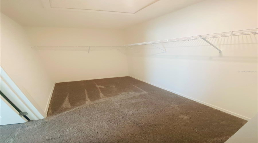 KISSIMMEE, Florida 34746, 3 Bedrooms Bedrooms, ,2 BathroomsBathrooms,Residential,For Sale,CORAL CASTLE,0,MFRS5151793