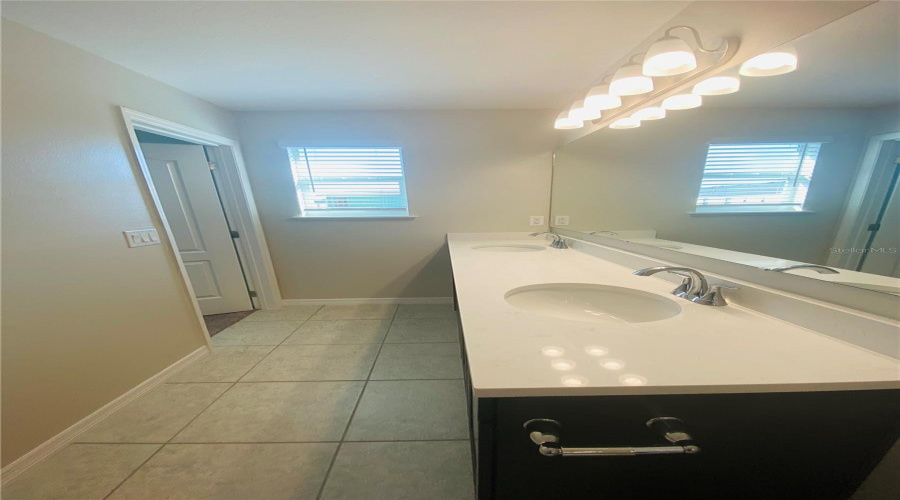 KISSIMMEE, Florida 34746, 3 Bedrooms Bedrooms, ,2 BathroomsBathrooms,Residential,For Sale,CORAL CASTLE,0,MFRS5151793