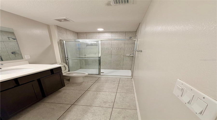 KISSIMMEE, Florida 34746, 3 Bedrooms Bedrooms, ,2 BathroomsBathrooms,Residential,For Sale,CORAL CASTLE,0,MFRS5151793