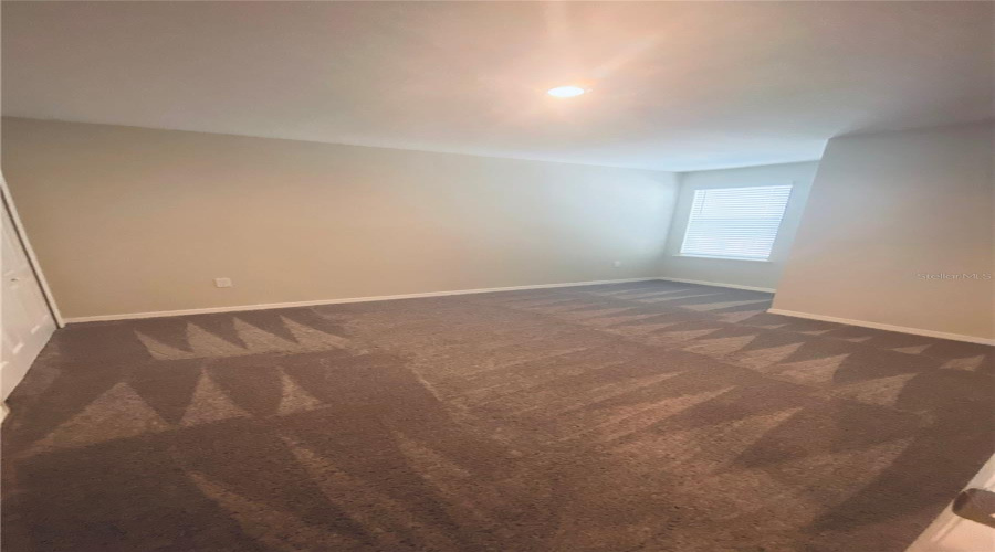 KISSIMMEE, Florida 34746, 3 Bedrooms Bedrooms, ,2 BathroomsBathrooms,Residential,For Sale,CORAL CASTLE,0,MFRS5151793