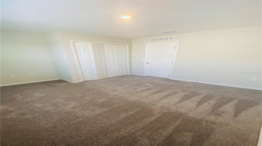 KISSIMMEE, Florida 34746, 3 Bedrooms Bedrooms, ,2 BathroomsBathrooms,Residential,For Sale,CORAL CASTLE,0,MFRS5151793