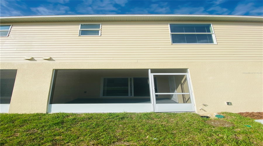 KISSIMMEE, Florida 34746, 3 Bedrooms Bedrooms, ,2 BathroomsBathrooms,Residential,For Sale,CORAL CASTLE,0,MFRS5151793