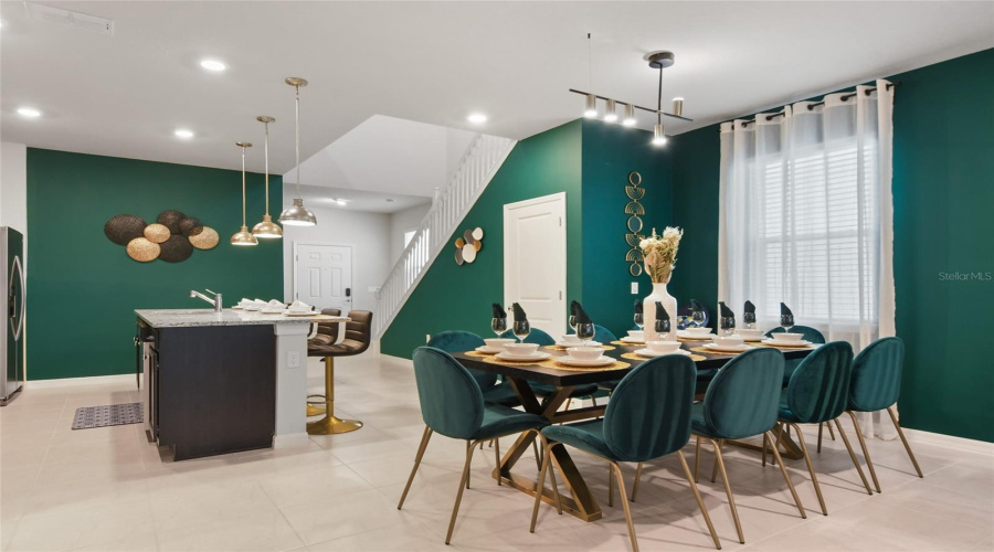 DAVENPORT, Florida 33897, 7 Bedrooms Bedrooms, ,5 BathroomsBathrooms,Residential,For Sale,LANA,0,MFRO6416221