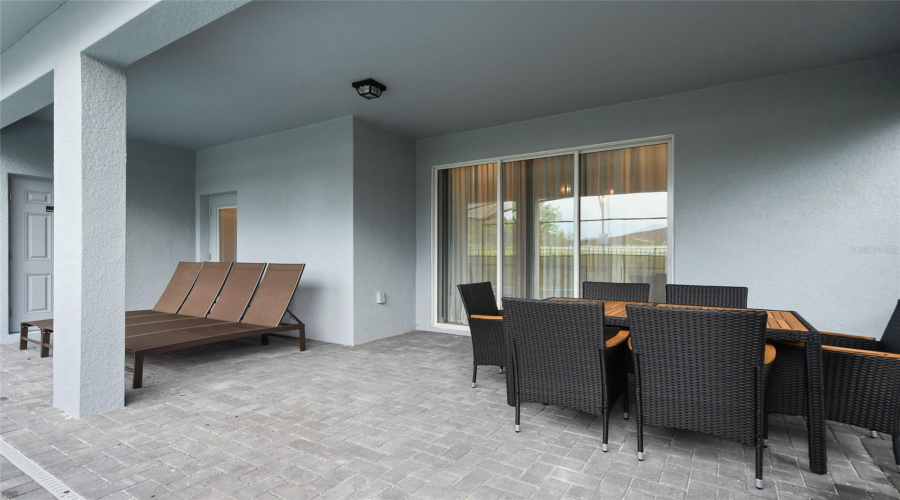 DAVENPORT, Florida 33897, 7 Bedrooms Bedrooms, ,5 BathroomsBathrooms,Residential,For Sale,LANA,0,MFRO6416221
