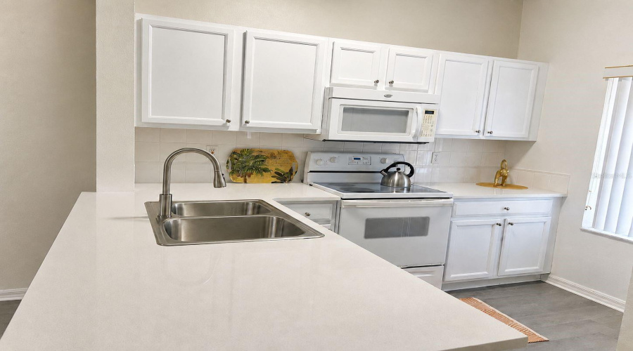 KISSIMMEE, Florida 34746, 3 Bedrooms Bedrooms, ,2 BathroomsBathrooms,Residential,For Sale,PARK RIDGE,0,MFRO6416016