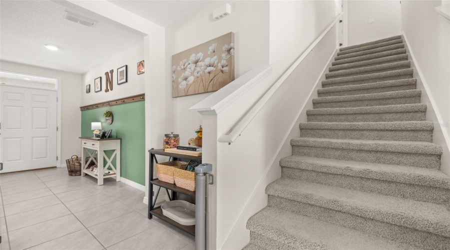 DAVENPORT, Florida 33837, 5 Bedrooms Bedrooms, ,3 BathroomsBathrooms,Residential,For Sale,RED HILL,0,MFRA4696834