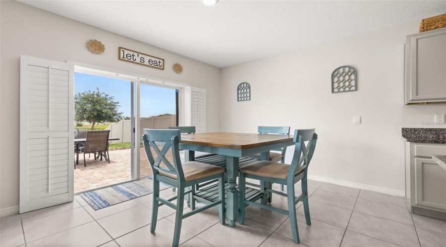 DAVENPORT, Florida 33837, 5 Bedrooms Bedrooms, ,3 BathroomsBathrooms,Residential,For Sale,RED HILL,0,MFRA4696834