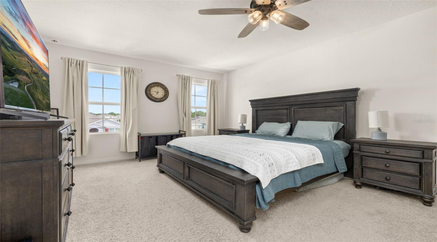 DAVENPORT, Florida 33837, 5 Bedrooms Bedrooms, ,3 BathroomsBathrooms,Residential,For Sale,RED HILL,0,MFRA4696834