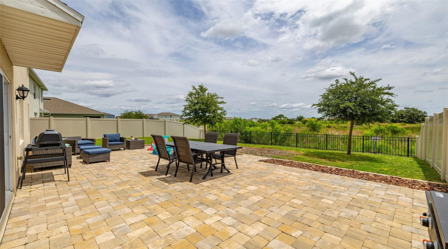 DAVENPORT, Florida 33837, 5 Bedrooms Bedrooms, ,3 BathroomsBathrooms,Residential,For Sale,RED HILL,0,MFRA4696834