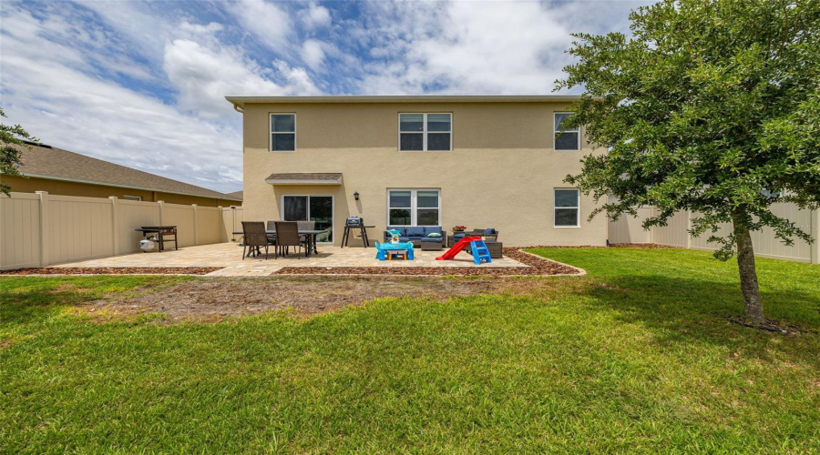 DAVENPORT, Florida 33837, 5 Bedrooms Bedrooms, ,3 BathroomsBathrooms,Residential,For Sale,RED HILL,0,MFRA4696834