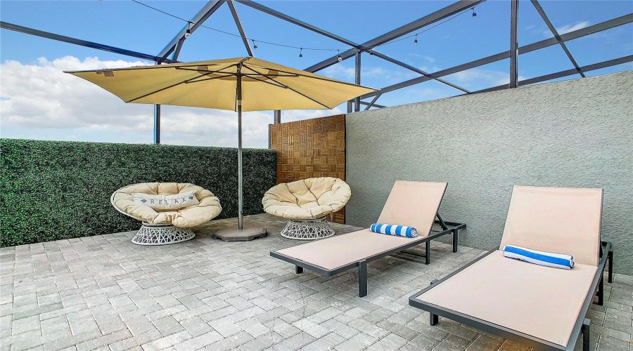 DAVENPORT, Florida 33837, 5 Bedrooms Bedrooms, ,4 BathroomsBathrooms,Residential,For Sale,OAK SPRING,0,MFRA4696829