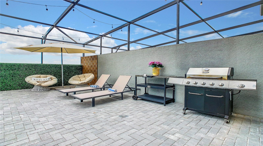 DAVENPORT, Florida 33837, 5 Bedrooms Bedrooms, ,4 BathroomsBathrooms,Residential,For Sale,OAK SPRING,0,MFRA4696829