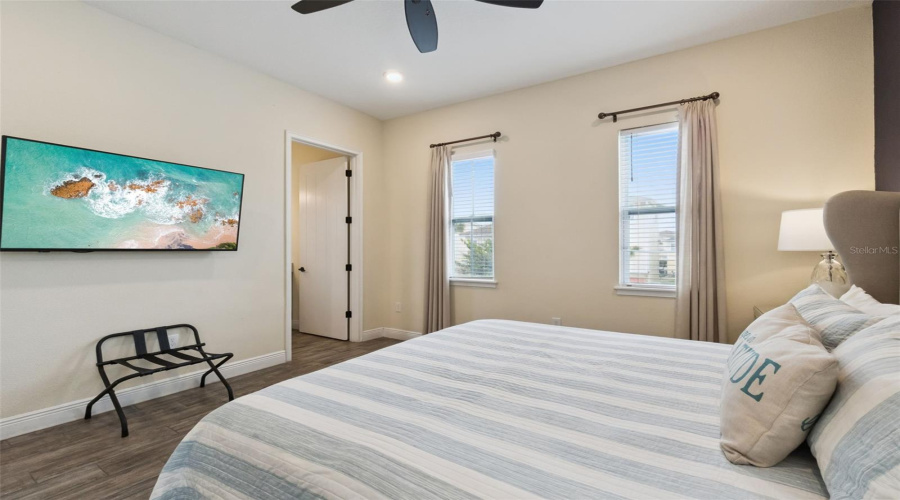 KISSIMMEE, Florida 34747, 4 Bedrooms Bedrooms, ,3 BathroomsBathrooms,Residential,For Sale,DREAMSICLE,0,MFRW7886608