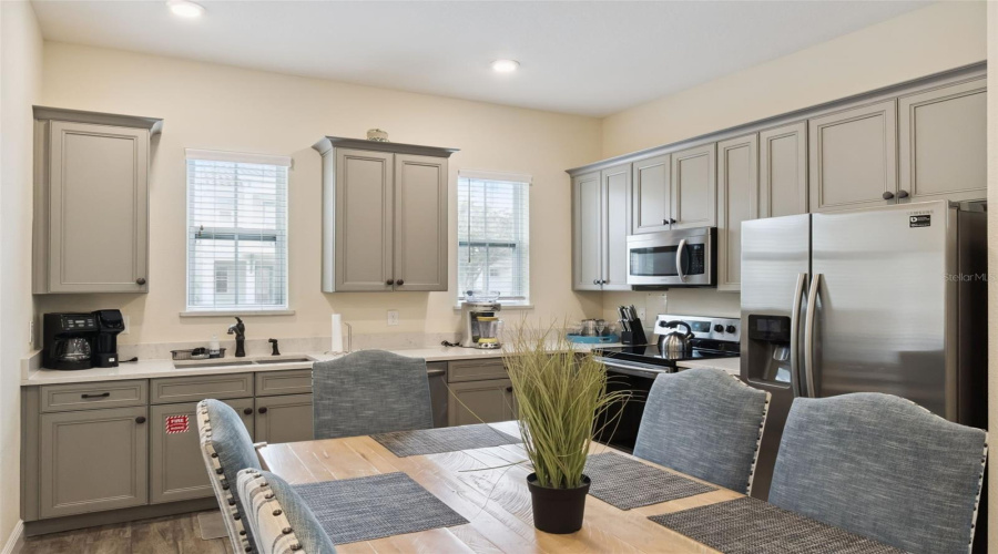 KISSIMMEE, Florida 34747, 4 Bedrooms Bedrooms, ,3 BathroomsBathrooms,Residential,For Sale,DREAMSICLE,0,MFRW7886608