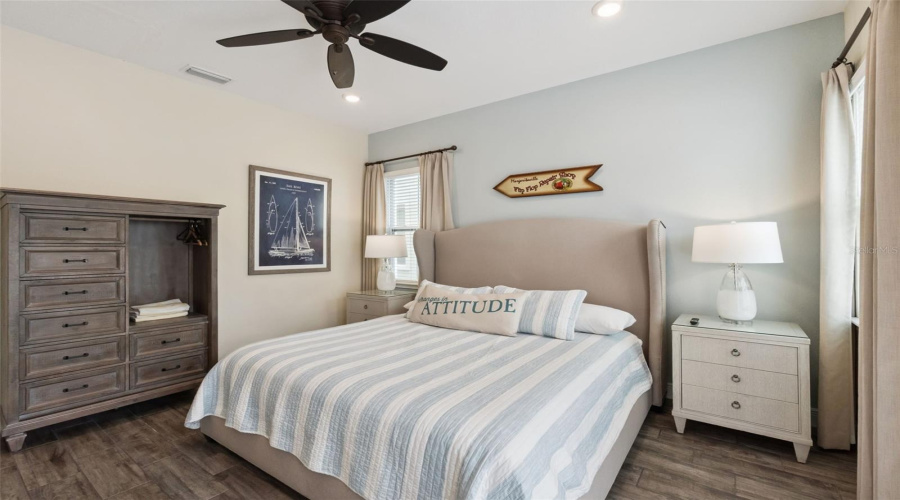 KISSIMMEE, Florida 34747, 4 Bedrooms Bedrooms, ,3 BathroomsBathrooms,Residential,For Sale,DREAMSICLE,0,MFRW7886608