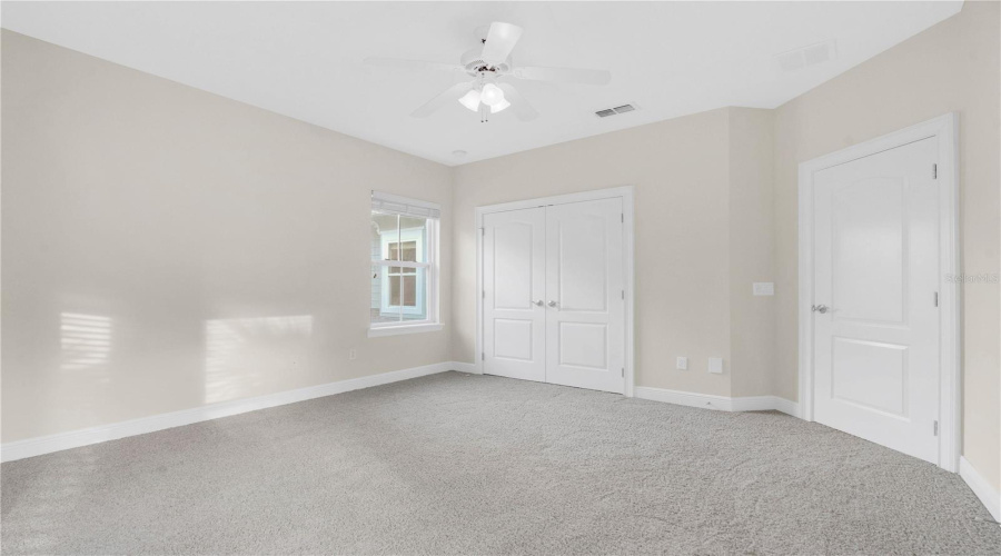 ORLANDO, Florida 32836, 4 Bedrooms Bedrooms, ,3 BathroomsBathrooms,Residential,For Sale,ALDENDALE,0,MFRO6415686