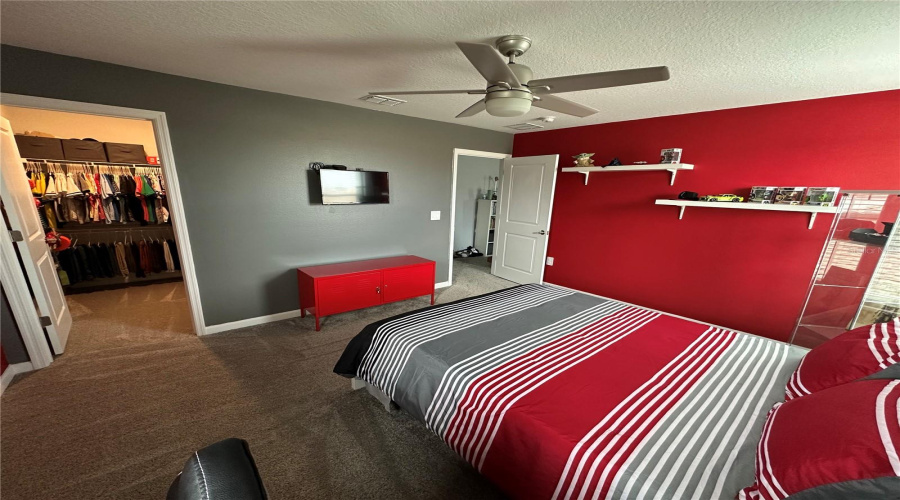 DAVENPORT, Florida 33837, 5 Bedrooms Bedrooms, ,3 BathroomsBathrooms,Residential,For Sale,CAMDEN,0,MFRS5151617