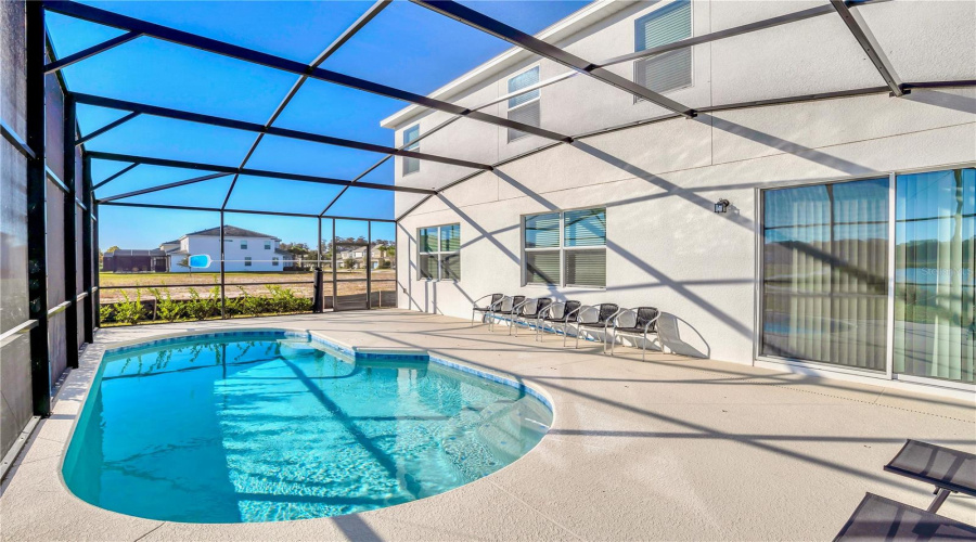 KISSIMMEE, Florida 34746, 8 Bedrooms Bedrooms, ,5 BathroomsBathrooms,Residential,For Sale,MONADO,0,MFRO6351138