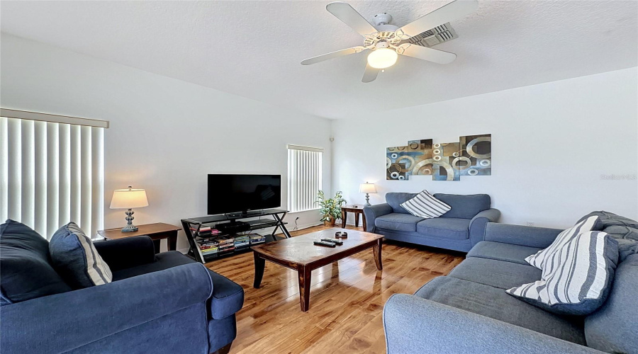 DAVENPORT, Florida 33896, 4 Bedrooms Bedrooms, ,3 BathroomsBathrooms,Residential,For Sale,BALMORAL,0,MFRS5150256