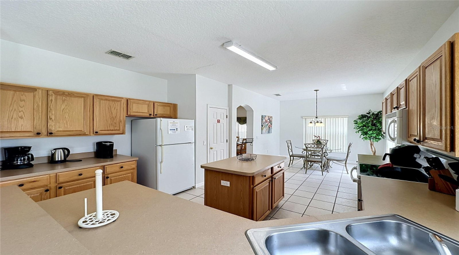 DAVENPORT, Florida 33896, 4 Bedrooms Bedrooms, ,3 BathroomsBathrooms,Residential,For Sale,BALMORAL,0,MFRS5150256