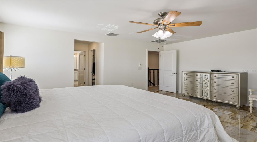 DAVENPORT, Florida 33896, 5 Bedrooms Bedrooms, ,4 BathroomsBathrooms,Residential,For Sale,OLYMPIC CLUB,0,MFRS5142329