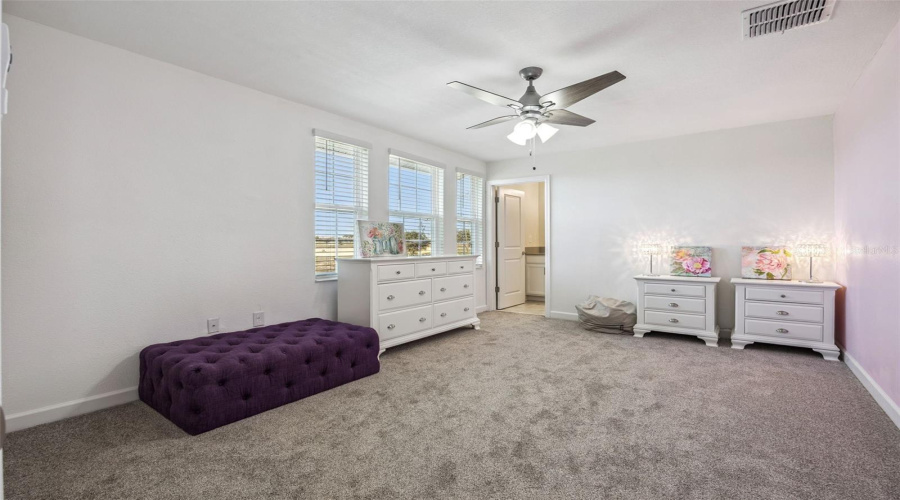 DAVENPORT, Florida 33896, 5 Bedrooms Bedrooms, ,4 BathroomsBathrooms,Residential,For Sale,OLYMPIC CLUB,0,MFRS5142329