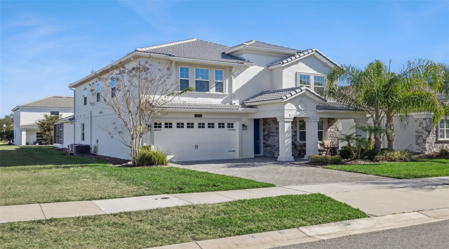 DAVENPORT, Florida 33896, 5 Bedrooms Bedrooms, ,4 BathroomsBathrooms,Residential,For Sale,OLYMPIC CLUB,0,MFRS5142329