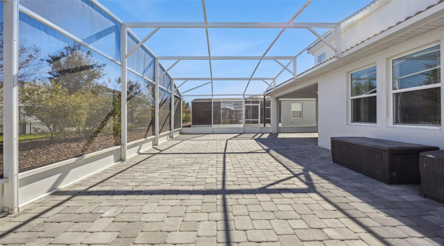 DAVENPORT, Florida 33896, 5 Bedrooms Bedrooms, ,4 BathroomsBathrooms,Residential,For Sale,OLYMPIC CLUB,0,MFRS5142329