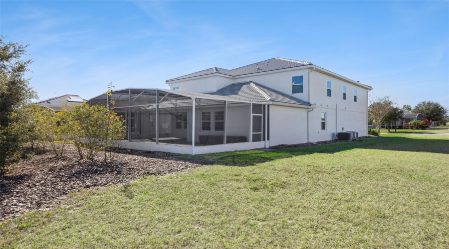DAVENPORT, Florida 33896, 5 Bedrooms Bedrooms, ,4 BathroomsBathrooms,Residential,For Sale,OLYMPIC CLUB,0,MFRS5142329