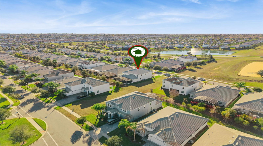 DAVENPORT, Florida 33896, 5 Bedrooms Bedrooms, ,4 BathroomsBathrooms,Residential,For Sale,OLYMPIC CLUB,0,MFRS5142329