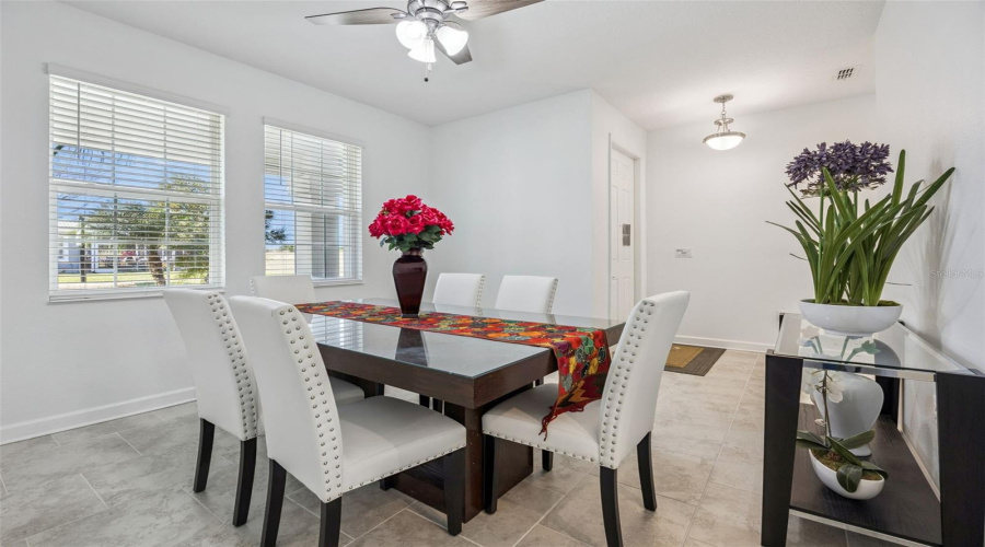DAVENPORT, Florida 33896, 5 Bedrooms Bedrooms, ,4 BathroomsBathrooms,Residential,For Sale,OLYMPIC CLUB,0,MFRS5142329