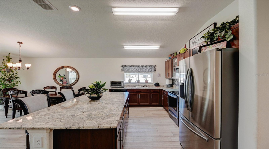 KISSIMMEE, Florida 34746, 4 Bedrooms Bedrooms, ,2 BathroomsBathrooms,Residential,For Sale,CASA DEL REY,0,MFRO6416502