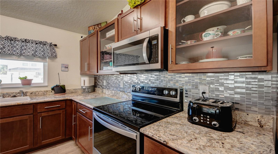 KISSIMMEE, Florida 34746, 4 Bedrooms Bedrooms, ,2 BathroomsBathrooms,Residential,For Sale,CASA DEL REY,0,MFRO6416502