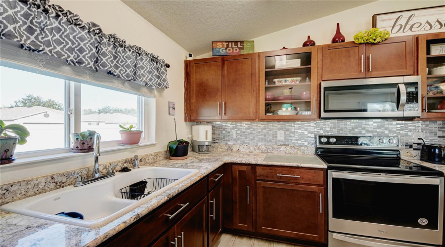 KISSIMMEE, Florida 34746, 4 Bedrooms Bedrooms, ,2 BathroomsBathrooms,Residential,For Sale,CASA DEL REY,0,MFRO6416502