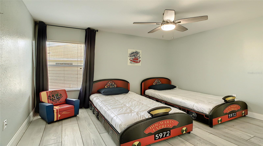 KISSIMMEE, Florida 34747, 6 Bedrooms Bedrooms, ,4 BathroomsBathrooms,Residential,For Sale,MANESTY,0,MFRO6415823