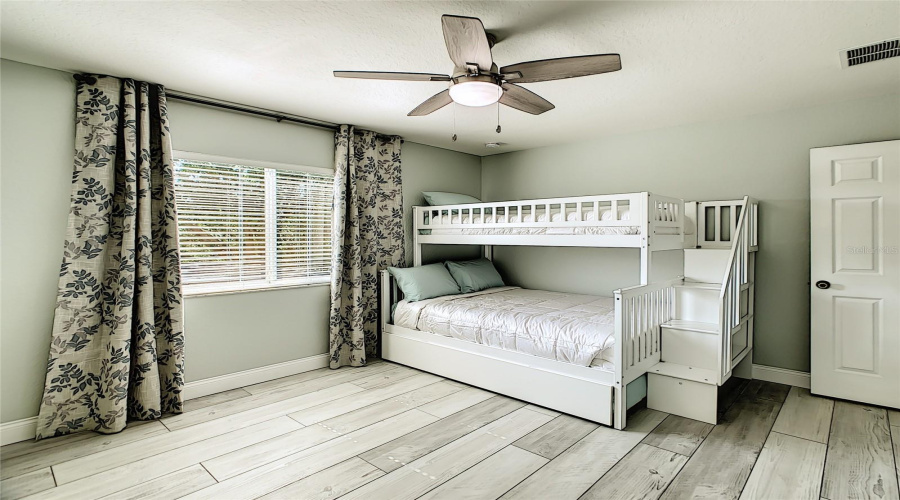 KISSIMMEE, Florida 34747, 6 Bedrooms Bedrooms, ,4 BathroomsBathrooms,Residential,For Sale,MANESTY,0,MFRO6415823