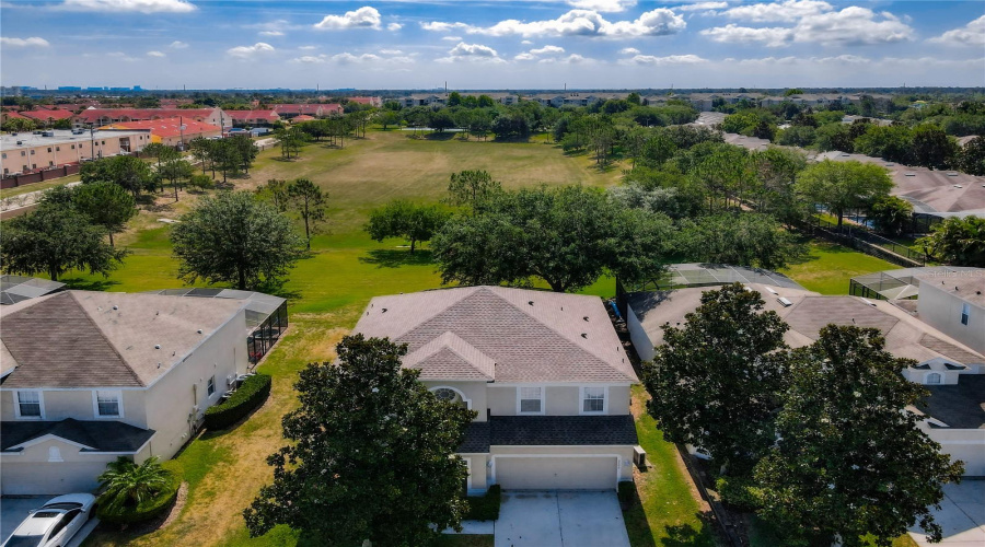 KISSIMMEE, Florida 34747, 6 Bedrooms Bedrooms, ,4 BathroomsBathrooms,Residential,For Sale,MANESTY,0,MFRO6415823