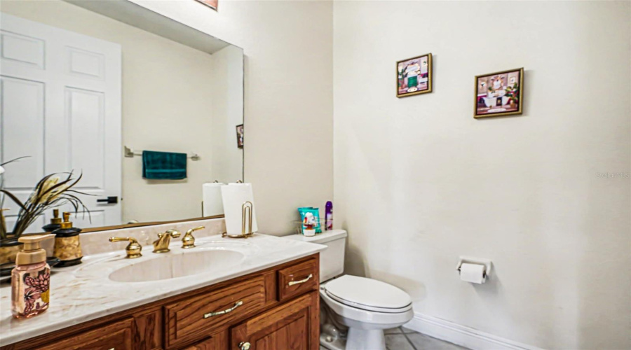 KISSIMMEE, Florida 34746, 5 Bedrooms Bedrooms, ,5 BathroomsBathrooms,Residential,For Sale,WINDWARD OAKS,0,MFRO6411503