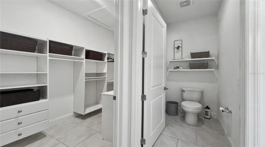 Owner’s Walk-in Closet