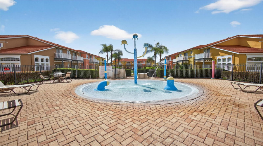 KISSIMMEE, Florida 34746, 3 Bedrooms Bedrooms, ,2 BathroomsBathrooms,Residential,For Sale,PARK RIDGE,0,MFRO6389477