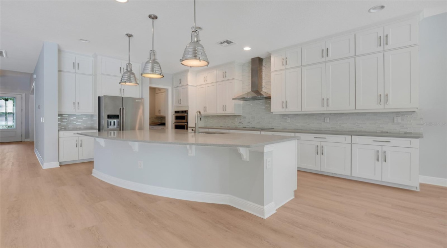 ORLANDO, Florida 32836, 7 Bedrooms Bedrooms, ,6 BathroomsBathrooms,Residential,For Sale,CHILTON,0,MFRO6315189
