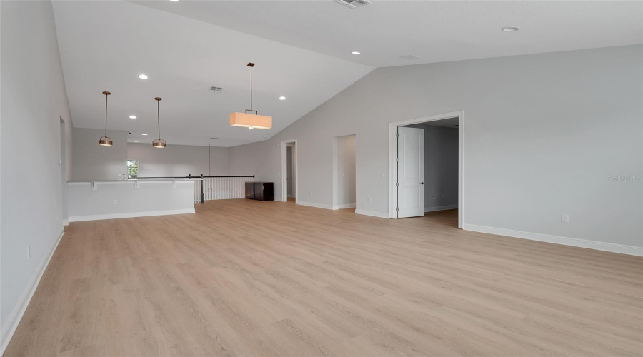 upstairs loft/bar