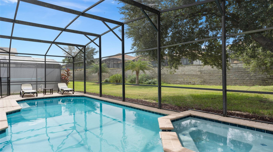 KISSIMMEE, Florida 34747, 6 Bedrooms Bedrooms, ,4 BathroomsBathrooms,Residential,For Sale,BASNETT,0,MFRO6416299