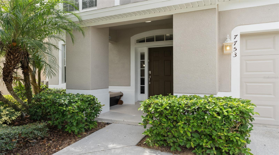 KISSIMMEE, Florida 34747, 6 Bedrooms Bedrooms, ,4 BathroomsBathrooms,Residential,For Sale,BASNETT,0,MFRO6416299