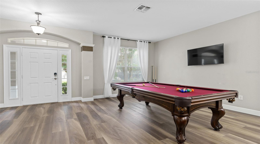 KISSIMMEE, Florida 34747, 6 Bedrooms Bedrooms, ,4 BathroomsBathrooms,Residential,For Sale,BASNETT,0,MFRO6416299