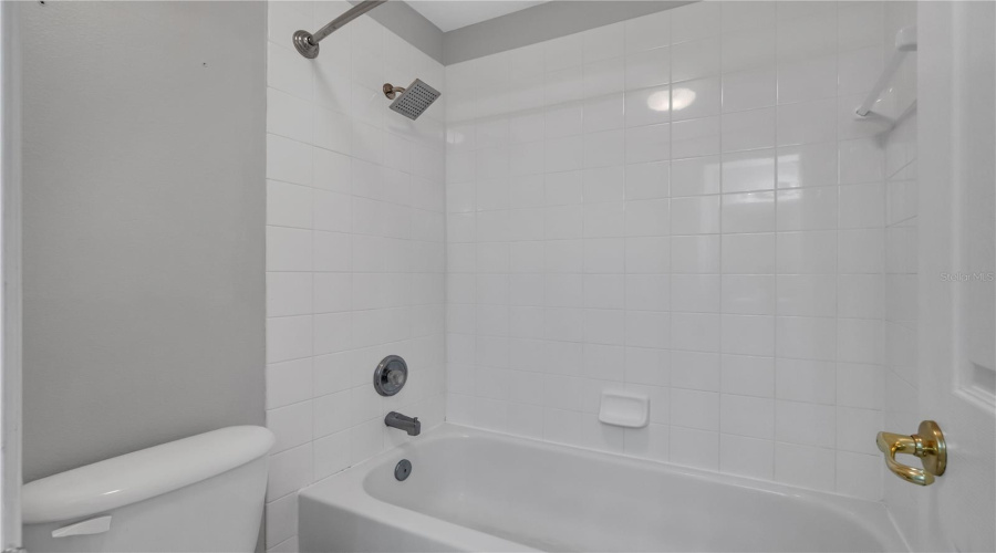 KISSIMMEE, Florida 34746, 4 Bedrooms Bedrooms, ,2 BathroomsBathrooms,Residential,For Sale,CUMBRIAN LAKES,0,MFRO6416389