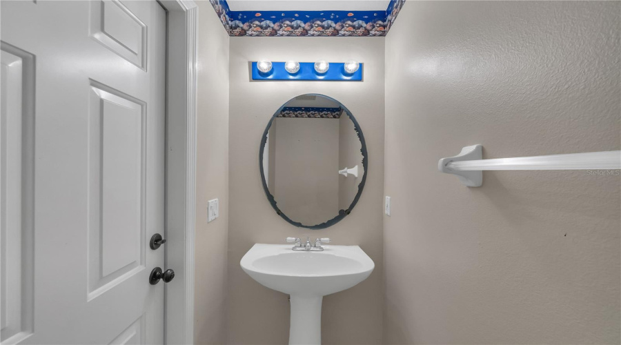 KISSIMMEE, Florida 34746, 4 Bedrooms Bedrooms, ,2 BathroomsBathrooms,Residential,For Sale,CUMBRIAN LAKES,0,MFRO6416389
