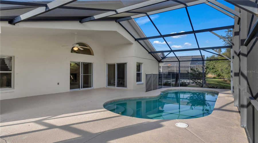KISSIMMEE, Florida 34746, 4 Bedrooms Bedrooms, ,2 BathroomsBathrooms,Residential,For Sale,CUMBRIAN LAKES,0,MFRO6416389